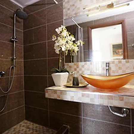 Royal With Sea View Nea Moudania