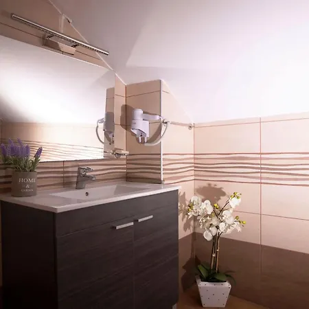 Royal With Sea View Villa Nea Moudania