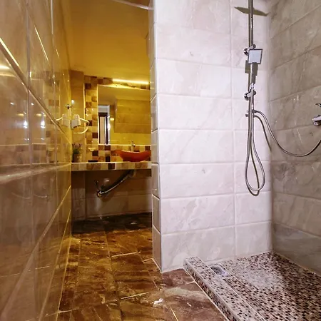 Villa Royal With Sea View *