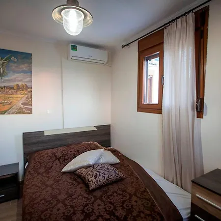 Royal With Sea View *