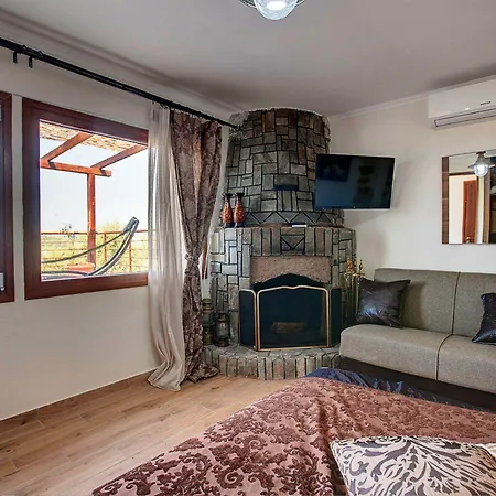 Royal With Sea View Villa *